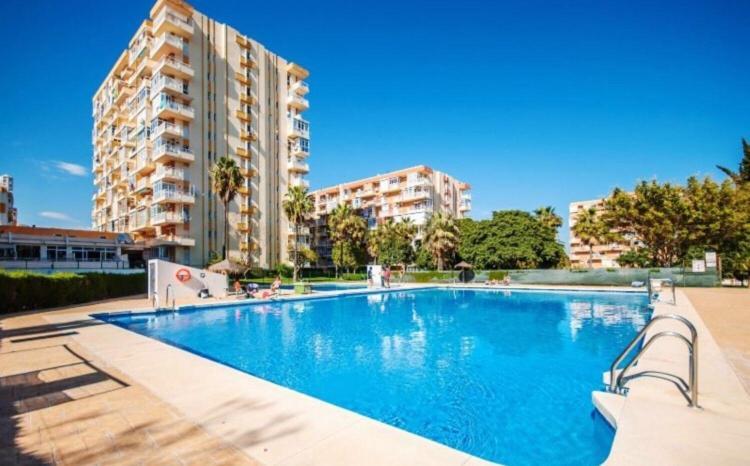 Aguila Apartamento Con Vistas Benalmadena Exterior photo